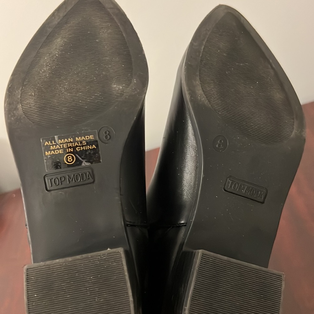 Shoes - Picture 4 of 4